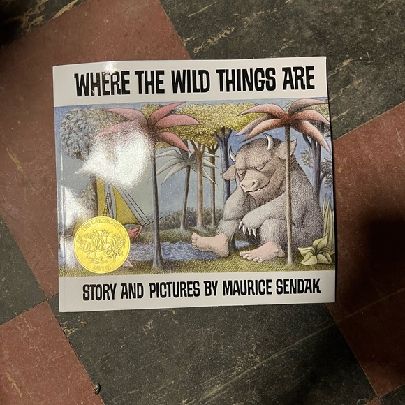 Children Books - Picture 2 of 2